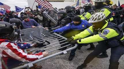 violent mob of Trump supporters