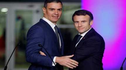 Emmanuel Macron meets Pedro Sanchez