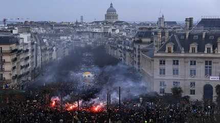 Protesters march in Paris