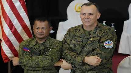 Major General Eric Austin and Major General Marvin Licudin