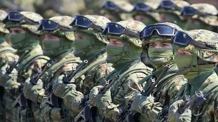 Serbian Army soldiers