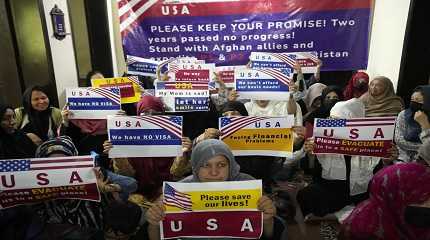 Afghan refugees rally to demand their USA visa