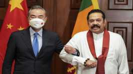 Wang Yi with Mahinda Rajapaksa