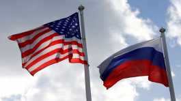 Russian and U.S. state flags 
