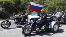 Putin, rides a Harley-Davidson Lehman Trike