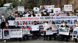  Uyghurs protest outside Chinese embassy