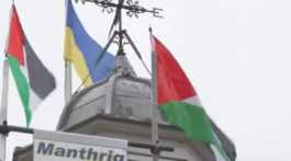 Palestine flag over UK city hall