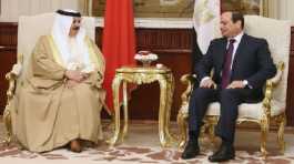 Bahrain King Hamad bin Isa Al Khalifa with Egyptian President Abdel-Fattah al-Sisi.