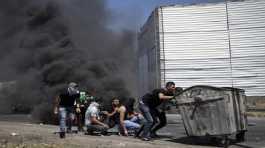 Palestinian demonstrators clashes