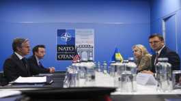 Antony Blinken meets with Ukraine's Foreign Minister