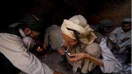 drug addicts in Afghanistans