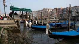 Gondolas Grand Canal