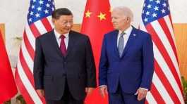 Joe Biden meets with Xi Jinping.