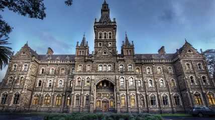 Melbourne University Ormond College